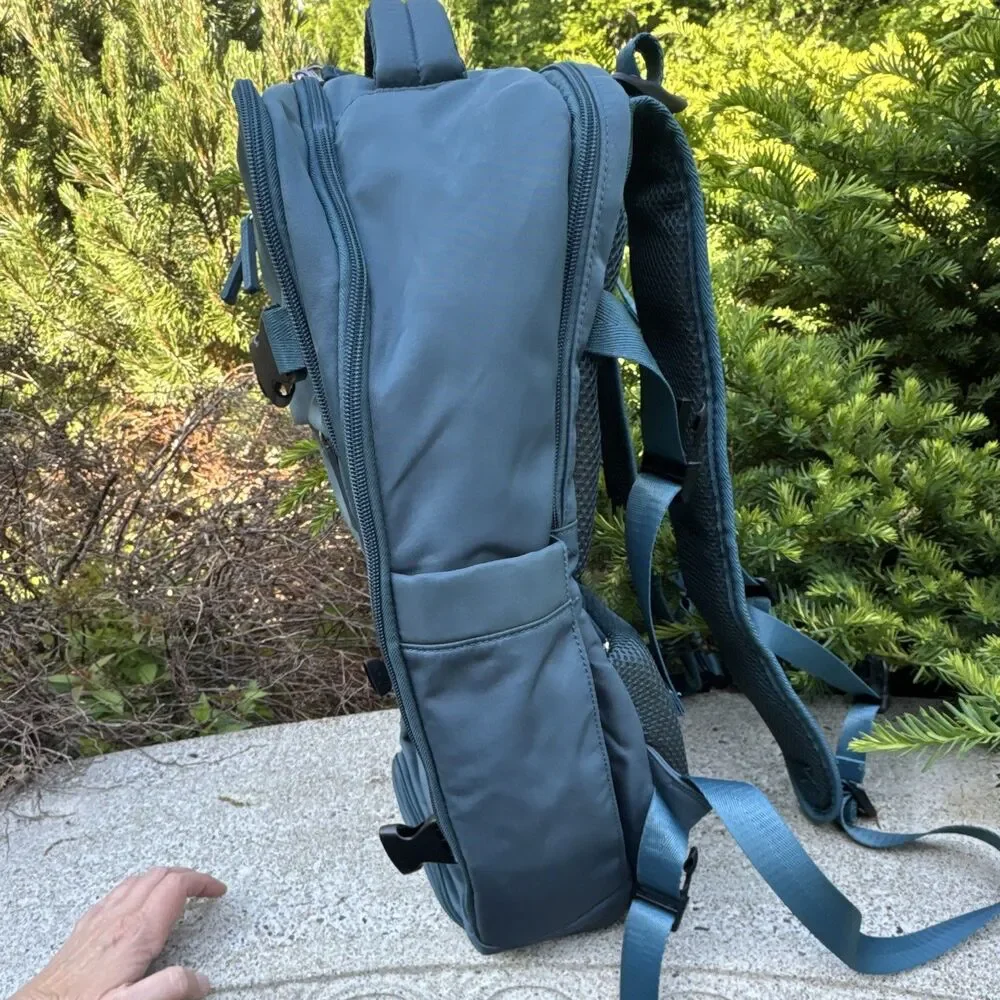 Padded Water Resistant USB Charging Port Blue Polyester Laptop Backpack 15
